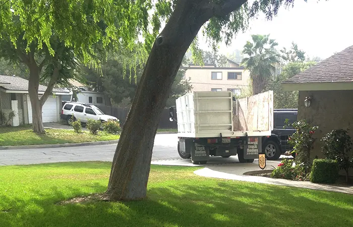 Professional Hauling & Junk Removal in Burbank & Glendale